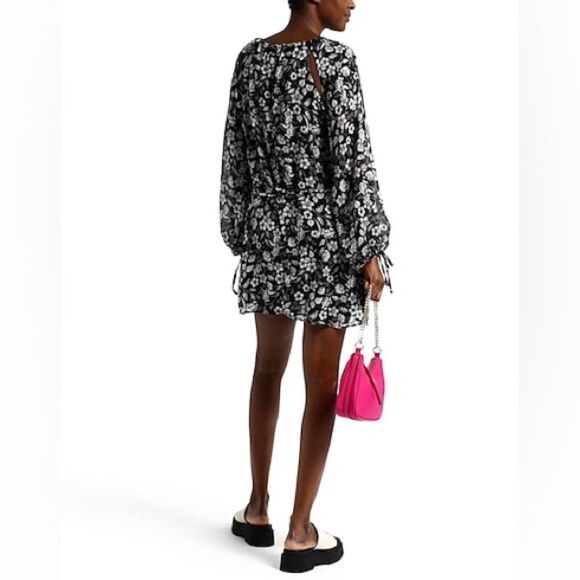 TOPSHOP Floral Cutouts Balloon Sleeve Dress - Picture 2 of 16